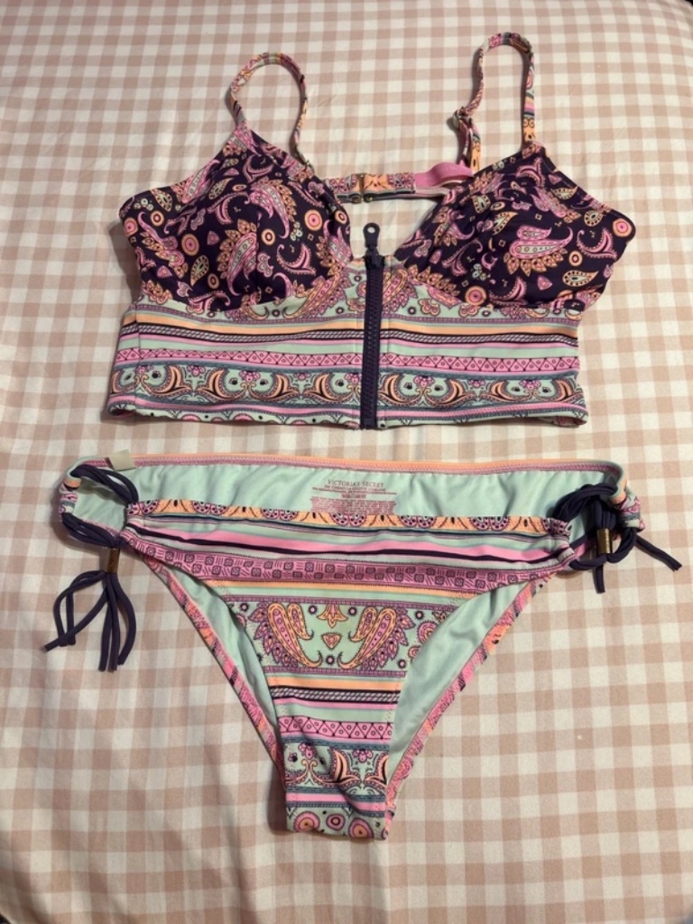 Victoria’s Secret Y2K Bohemian Paisley Zip Up Tassles Cheeky Bikini Set Sz. M